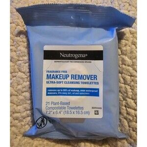 Neutrogena Makeup Remover Wipes, Ultra-Soft Cleansing Facial 21 ct Towelettes